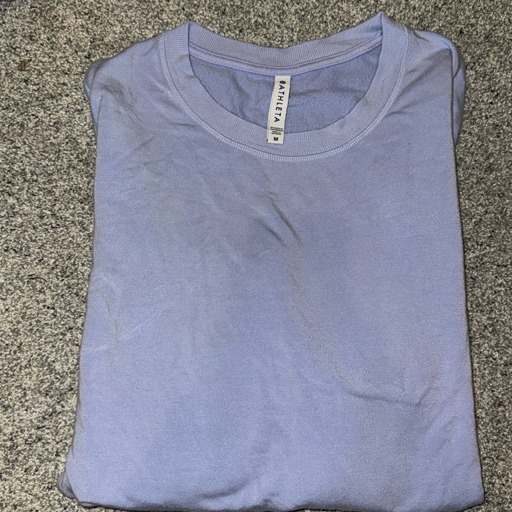 ATHLETA super soft light purple longsleeve shirt. SIZE MEDIUM